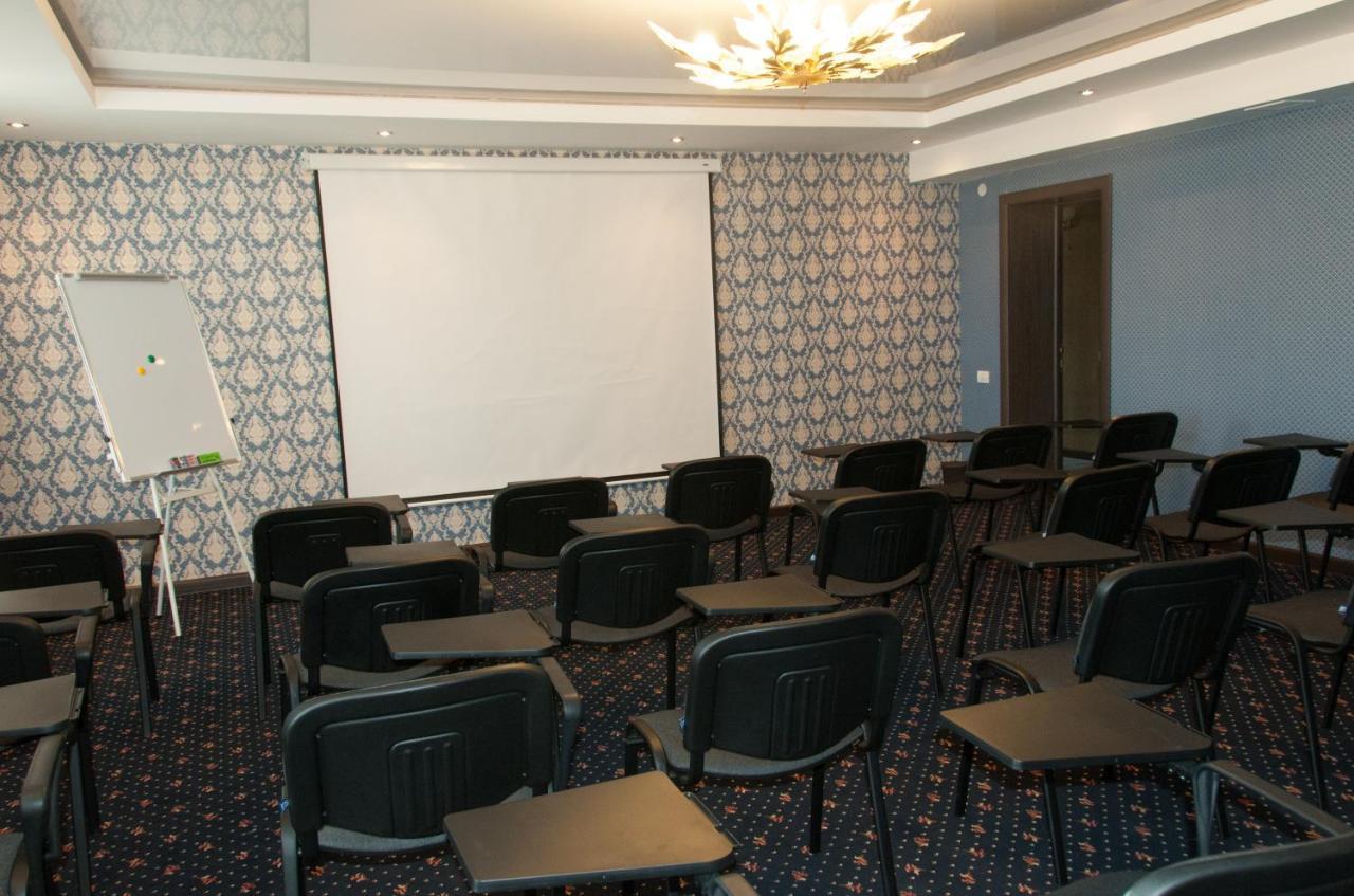 אסטנה Gokai Hotel מראה חיצוני תמונה